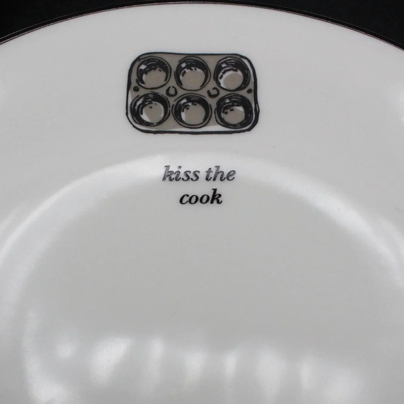 Lenox by Kate Spade 6” Appetizer Plates - Picture 3 of 9